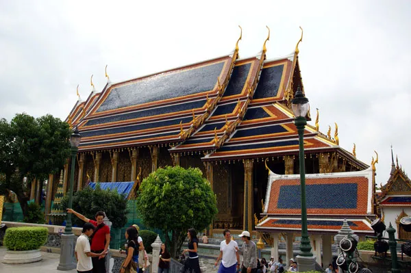 Tajlandia | Bot jest najważniejszą budowlą w zespole świątynnym