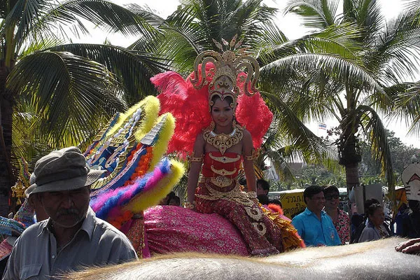 Tajlandia | W ramach imprez towarzyszących dziewczęta mają okazję zdobyć tytuł „Miss Farmer” Tajlandia | W ramach imprez towarzyszących dziewczęta mają okazję zdobyć tytuł „Miss Farmer”