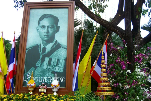 Tajlandia | Bhumibol Adulyadej jest najdłużej panującym królem Tajlandii