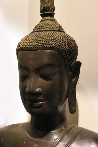 Tajlandia | Muzeum zbiera najpiekniejsze osiągnięcia tajskiej sztuki rzeźbiarskiej