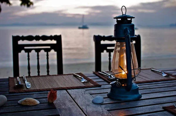 Tajlandia | Tajowie przykładają dużą wagę do odpowiedniego zachowania się przy stole